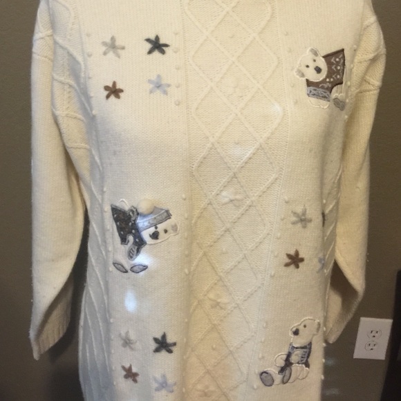 Stylish fun sweater - Picture 2 of 4