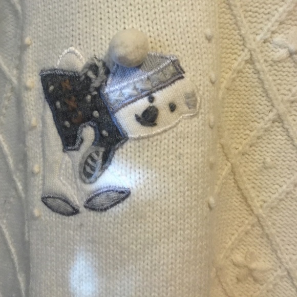 Stylish fun sweater - Picture 3 of 4