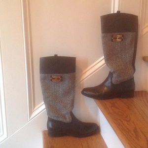 Tommy Hilfiger herringbone boots, size 7
