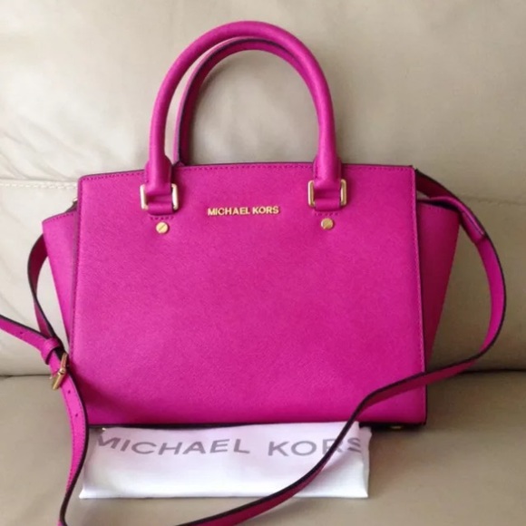 Michael kors Fuschia Selma handbag