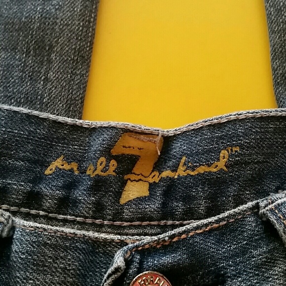 Jeans - Picture 2 of 2