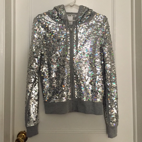 🚫SOLD🚫 VS Pink Fashion Show 2013 Hoodie - Picture 2 of 4