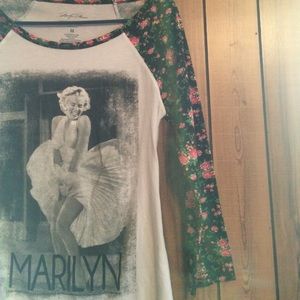 Marilyn Monroe baseball style tee💕
