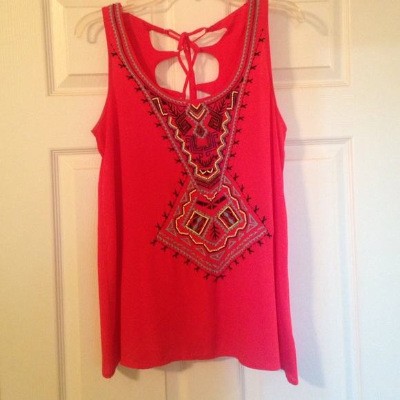 Bright tank top with a beaded Aztec design size M