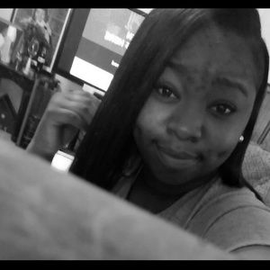 Meet your Posher, Quinteria