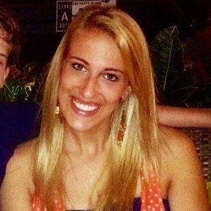 Meet your Posher, Elyse