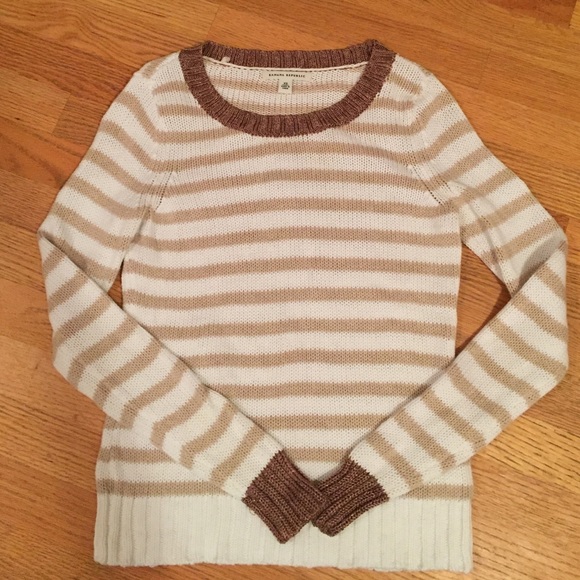Banana Republic, size XS, sweater. Cream, tan - Picture 2 of 2