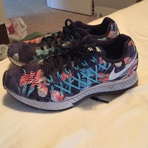 New floral nikes