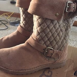 Selling ugg