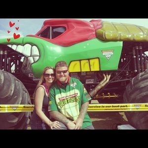 Meet your Posher, April