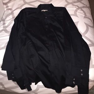 But who needs this many black shirts though 😒