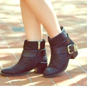 Vince Camuto Black Booties "Romeo"