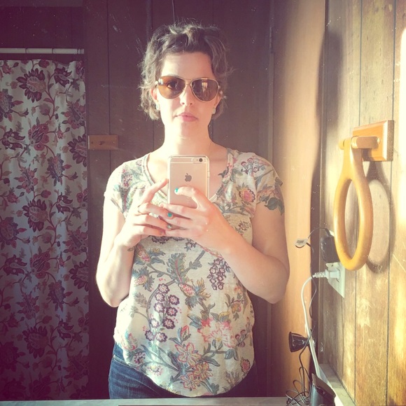 Meet your Posher, Tara - Picture 4 of 6