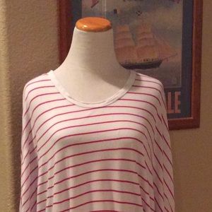 CUTE RED & WHITE STRIPED TOP