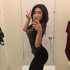 Meet your Posher, Sandra