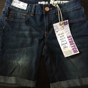 Indigo rein jean shorts stretchy juniors sz 7