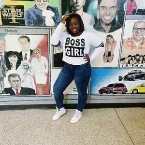 Meet your Posher, Mya