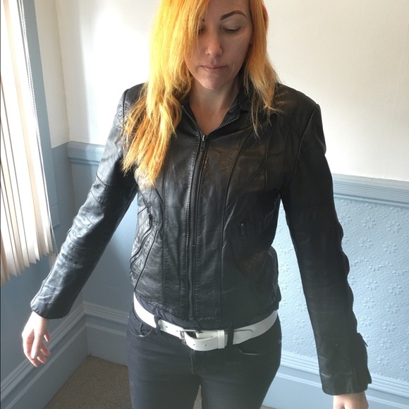 Vintage Wilson's suede and leather moto jacket. - Picture 3 of 4