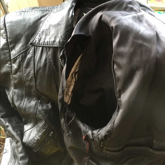 Vintage Wilson's suede and leather moto jacket. - Picture 4 of 4