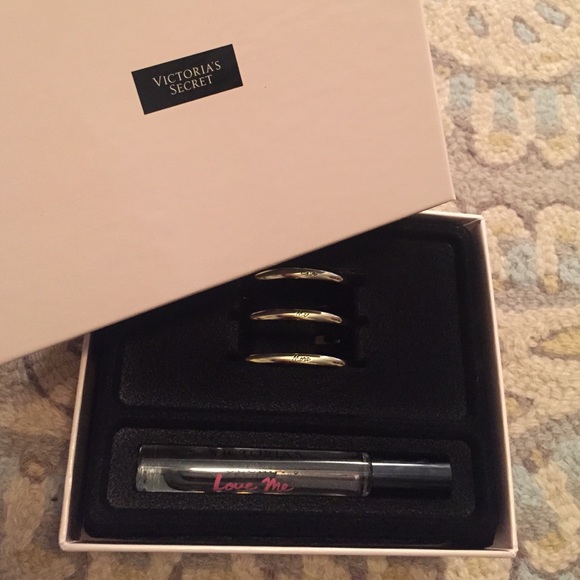 Victoria's Secret Bracelets & Perfume!