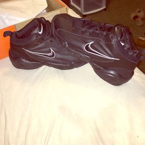 Men's black Nike sneaker