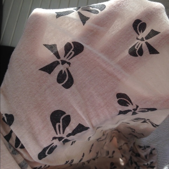 Infinity scarf - Picture 2 of 3