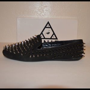 Unif Hellraisers Black Flat