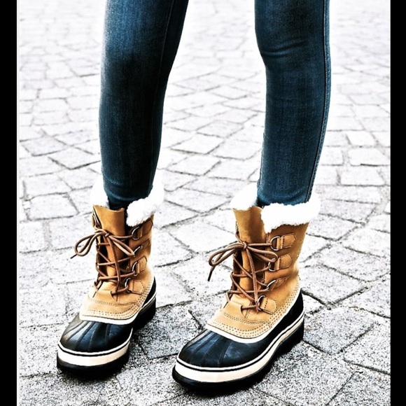 sorel black caribou