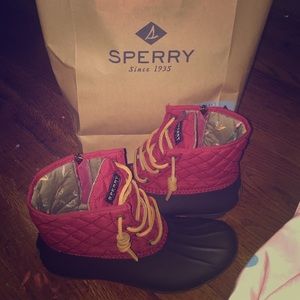Sperry duckboots