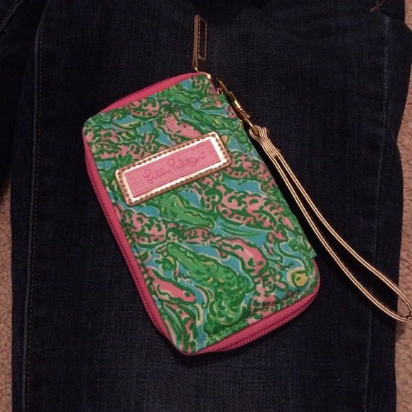 Lilly Pulitzer ID canvas wristlet