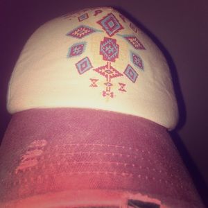 Distressed Aztec hat from Buckle