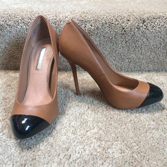 H by Halston Charlotte Heel Size 6.5