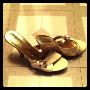 Michael kors heel shoes size 8.5