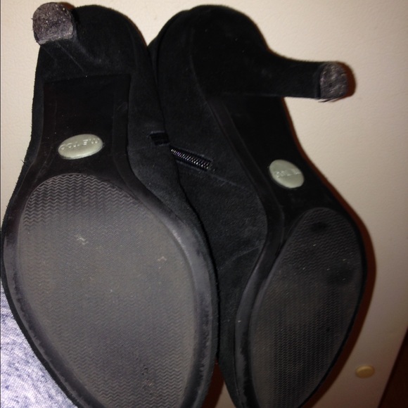 Me Too Booties - Picture 4 of 4