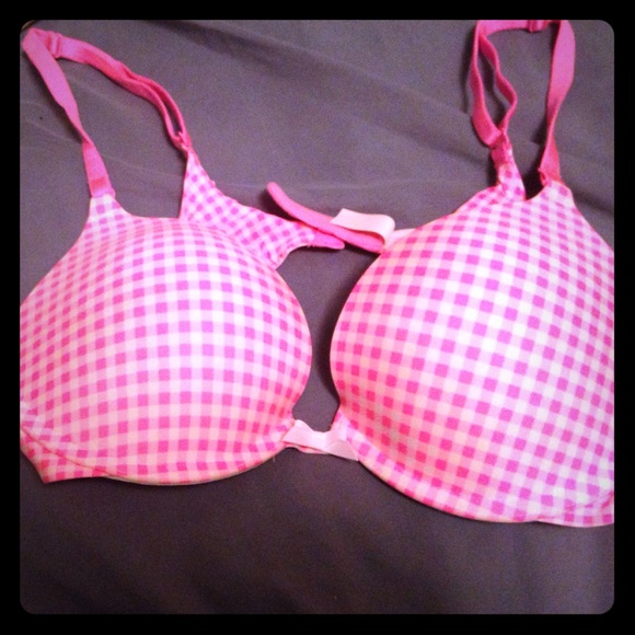 Victoria's Secret Underwire padded Push Up Bra
