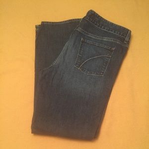 Eddie Bauer Classic cut jeans