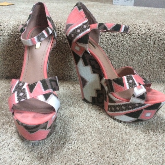 Wild Pair "Jordan" Wedges