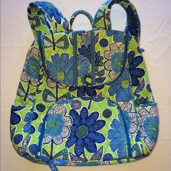 NEVER USED Rare pattern Vera Bradley Backpack🎄