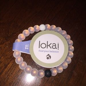 Medium clear Lokai