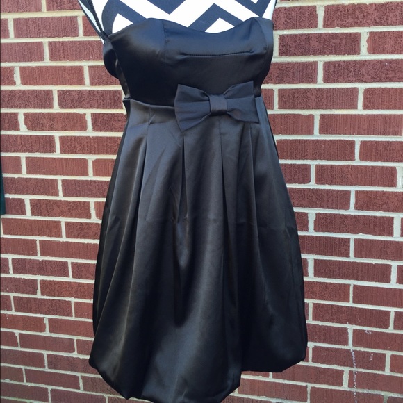 Adorable Cocktail Tube Dress - Picture 3 of 4