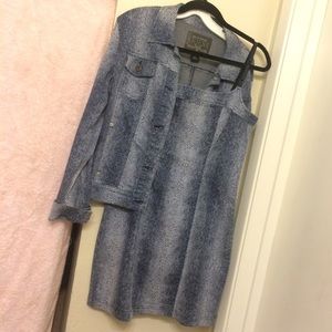 💙SOLD💙Guess Snakeskin print blue dress and jacke