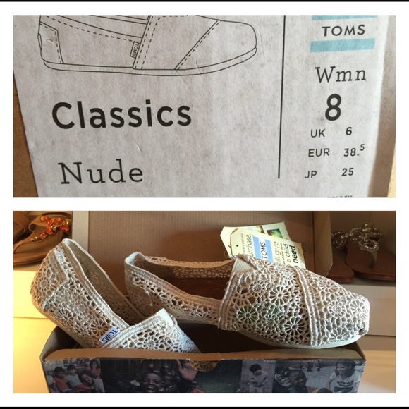 SOLD AUTHENTIC TOMS shoes - Picture 2 of 3