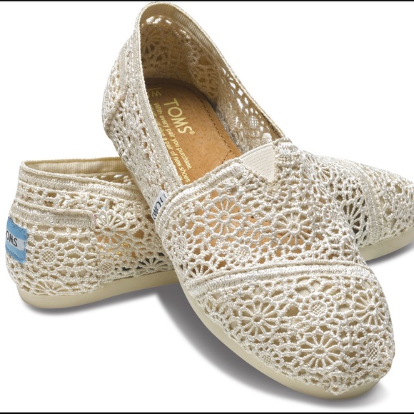 SOLD AUTHENTIC TOMS shoes - Picture 3 of 3