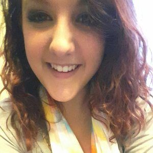 Meet your Posher, Casey