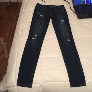American Eagle Distressed Skinny Jean