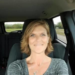 Meet your Posher, Lori