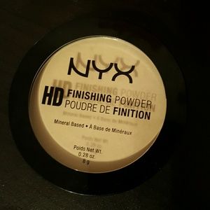 Nyx hd finishing  powder