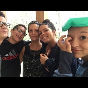 Meet your Posher, Danielle