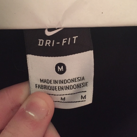 NIKE Jacket - Picture 4 of 4