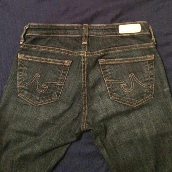 AG ballad in medium wash - Picture 3 of 3